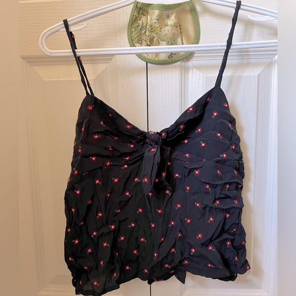 Brandy Melville tank top - Picture 1 of 4